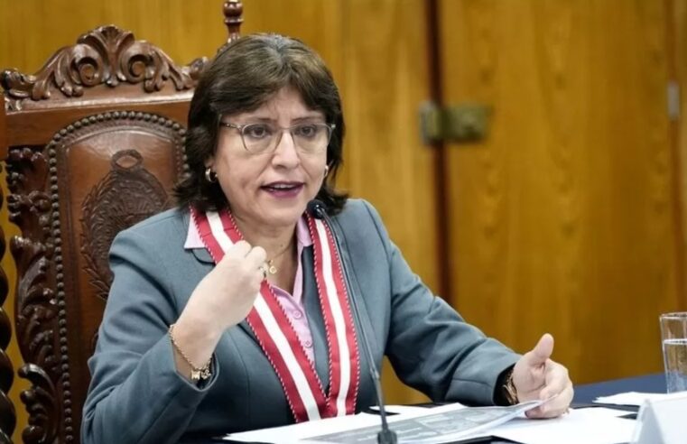 Espinoza: JNJ actúa «de manera parcializada» al no reponerla