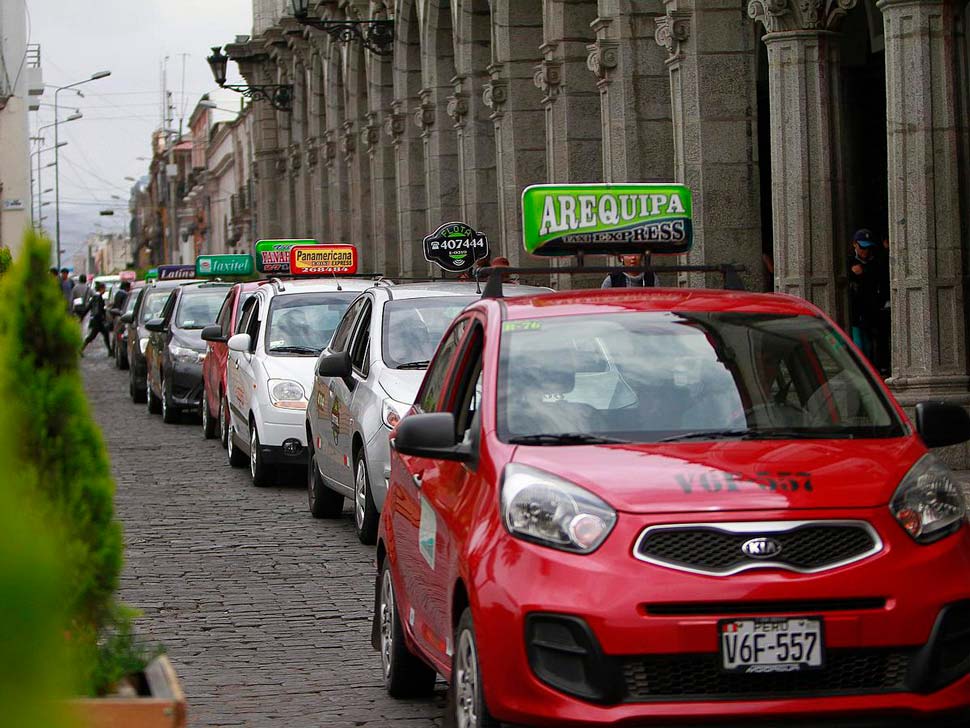 Un profesional del taxi sabe que su trabajo es más que transportar personas