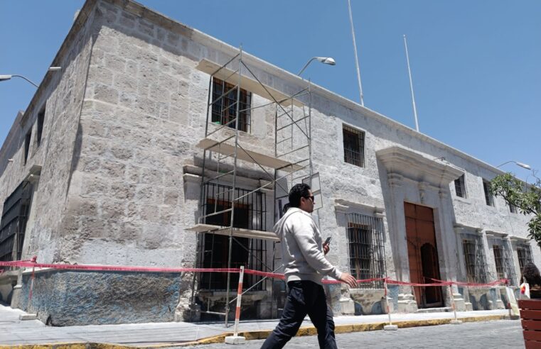 Ejecutan mantenimientos en sistema de bibliotecas previo al Congreso de la Lengua Española