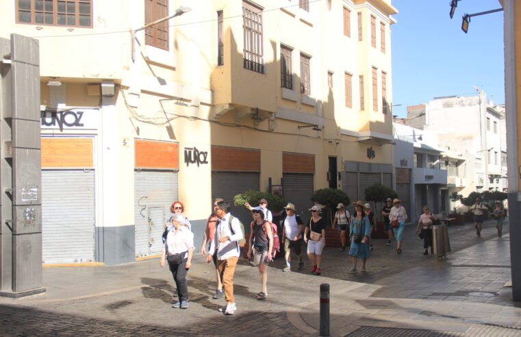 Estiman superar los 500 mil turistas al año en Arequipa