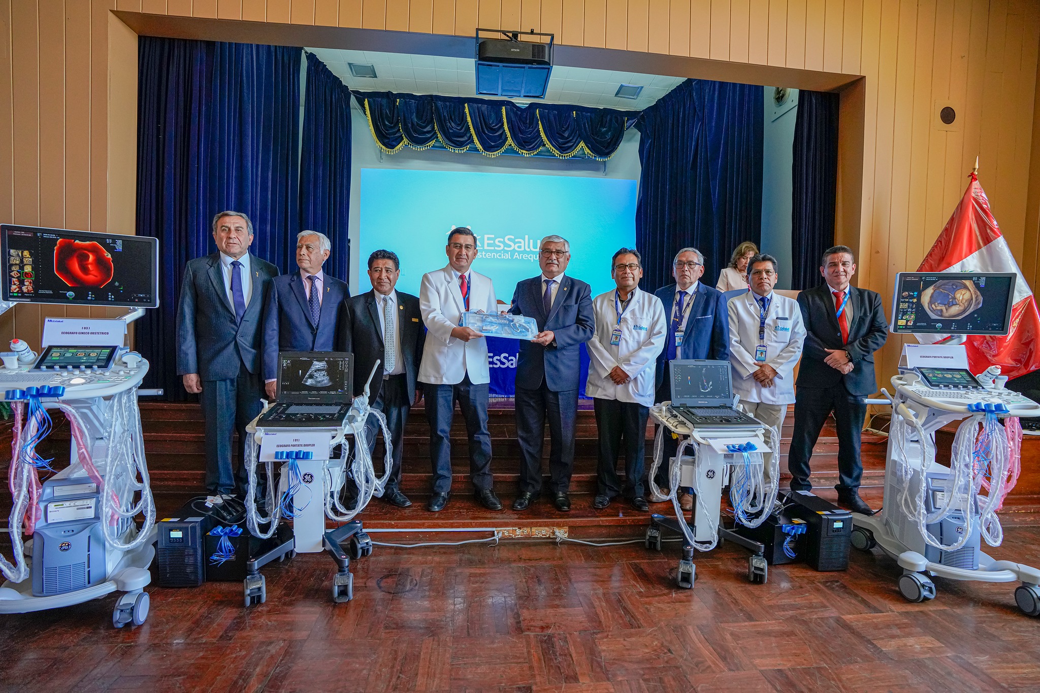 UCSM invierte más de S/ 3 millones en equipos para atención de EsSalud