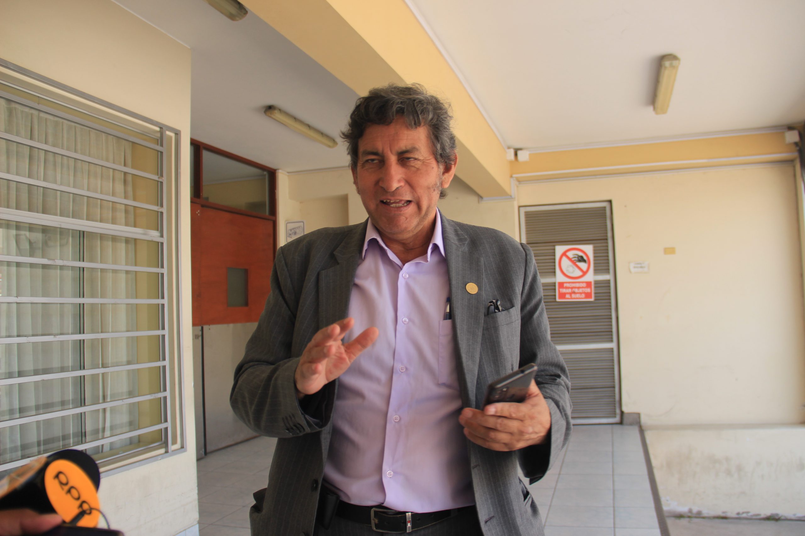 Sector salud espera mejoras con nuevo ministro Luis Quiroz Avilés