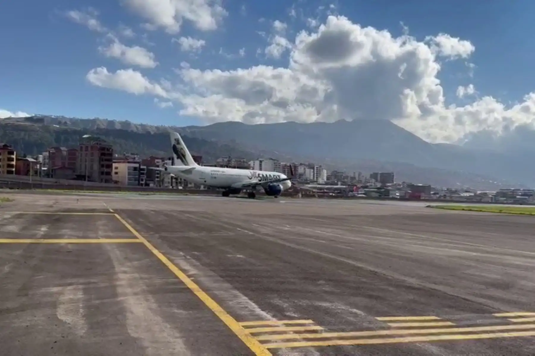 Lluvias intensas impidieron aterrizar cuatro vuelos