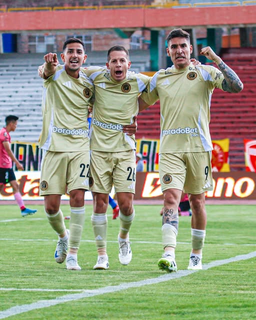 Tres equipos del Cusco en torneos internacionales 2026