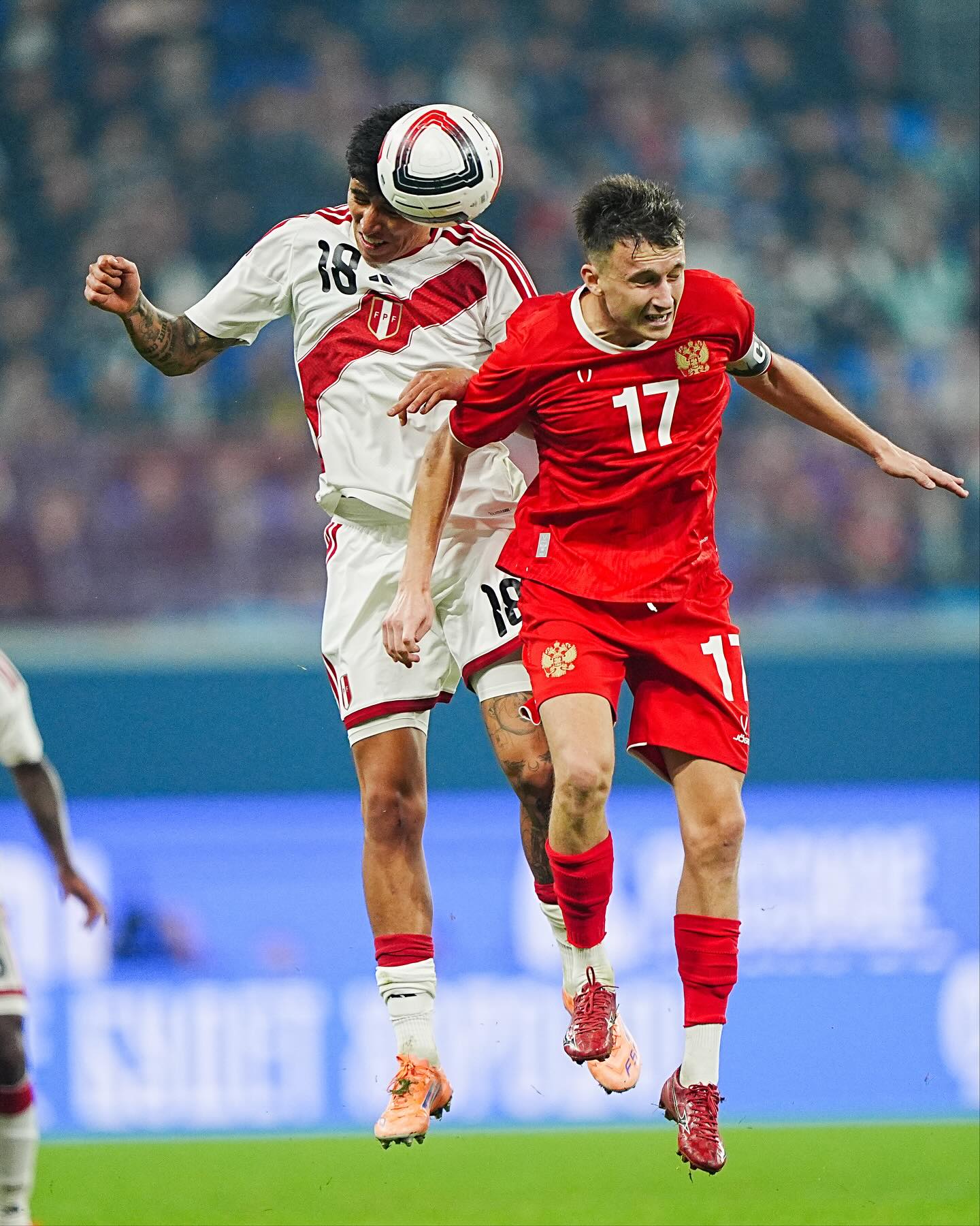 Perú tuvo premio por el esfuerzo ante Rusia, fue empate