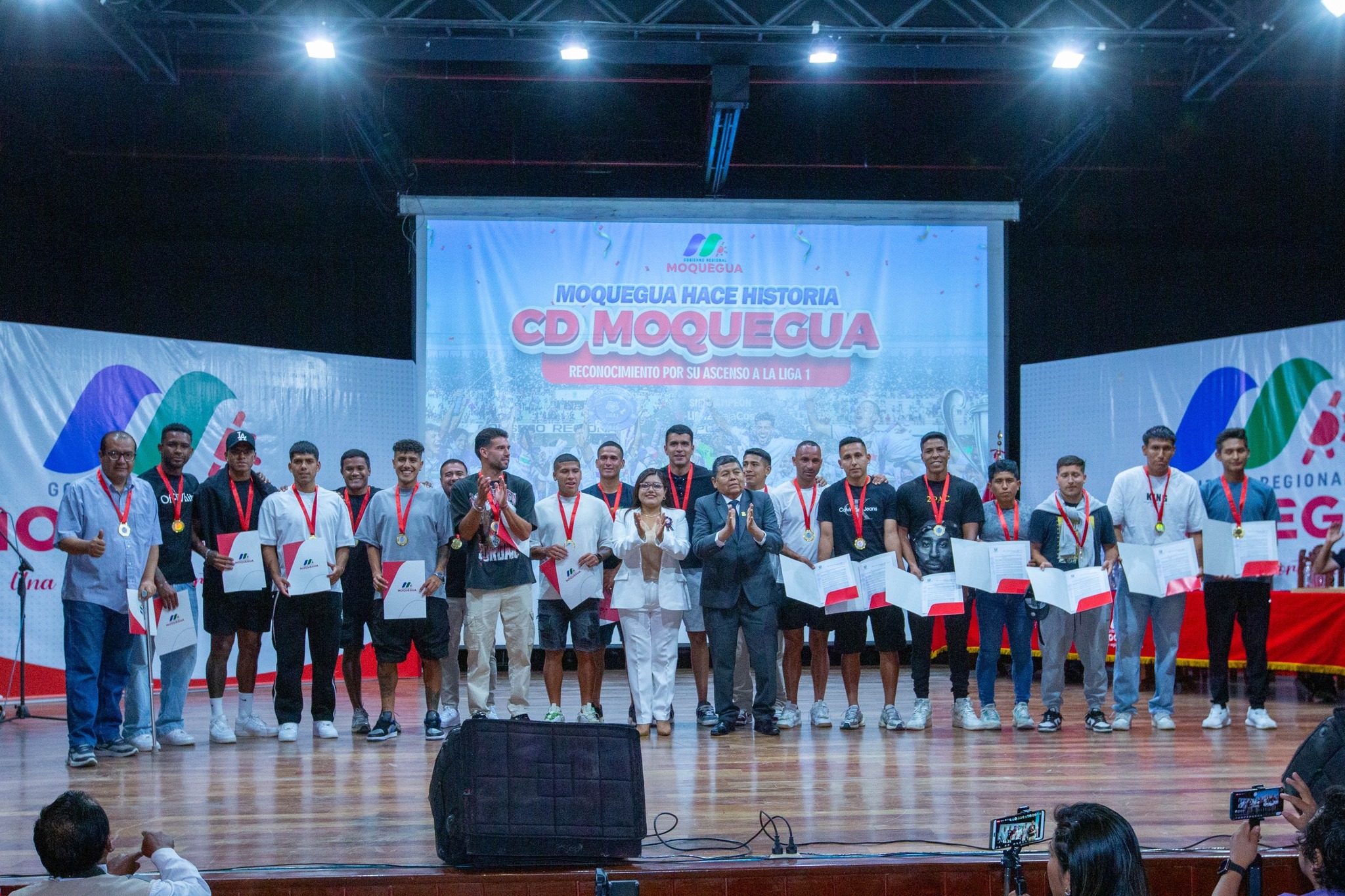 Gobierno Regional de Moquegua reconoce a su equipo ascensorista