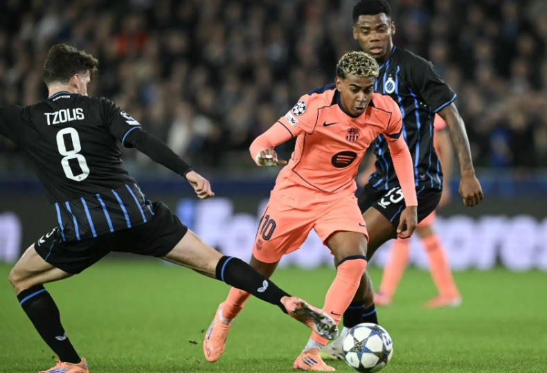 Yamal lleva de la mano al Barcelona FC para un empate ante Brujas