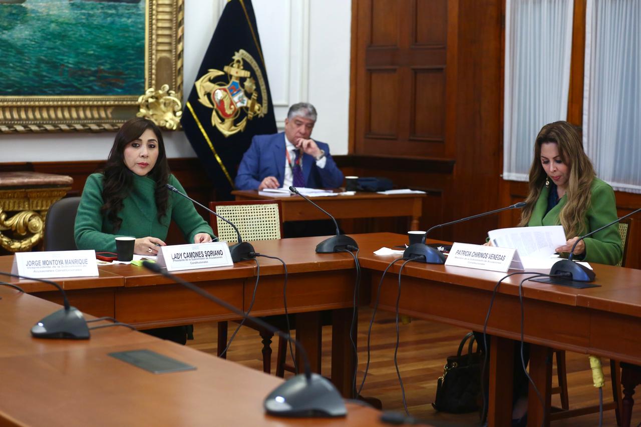 Aprueban inhabilitar por 10 años a Betssy Chávez y Pedro Castillo