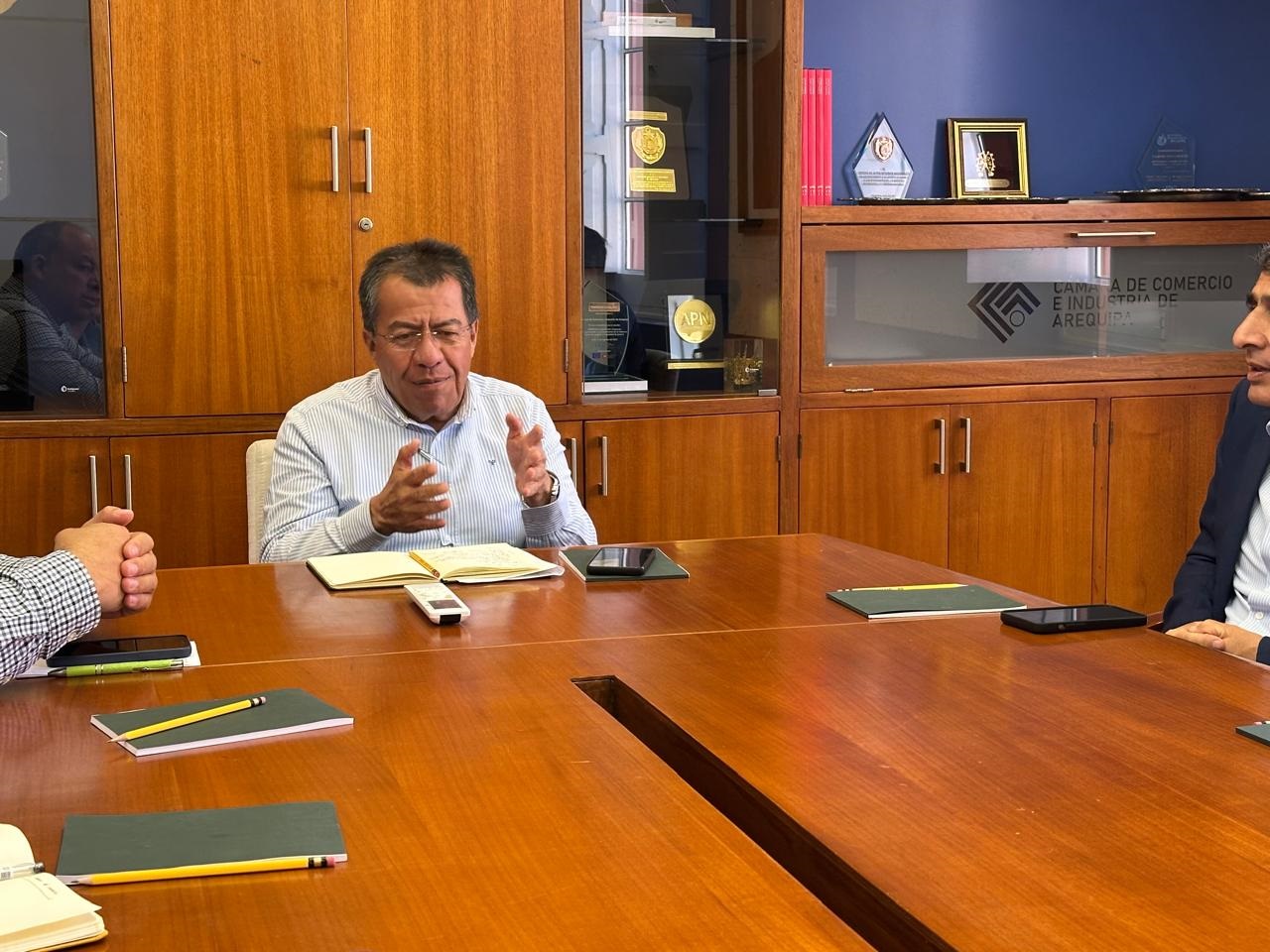 CCIA exige intervenir de inmediato el Hotel Presidente y Agua Jesús