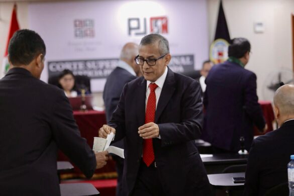 Fiscalía investiga a Ollanta Humala por presuntos crímenes de lesa humanidad