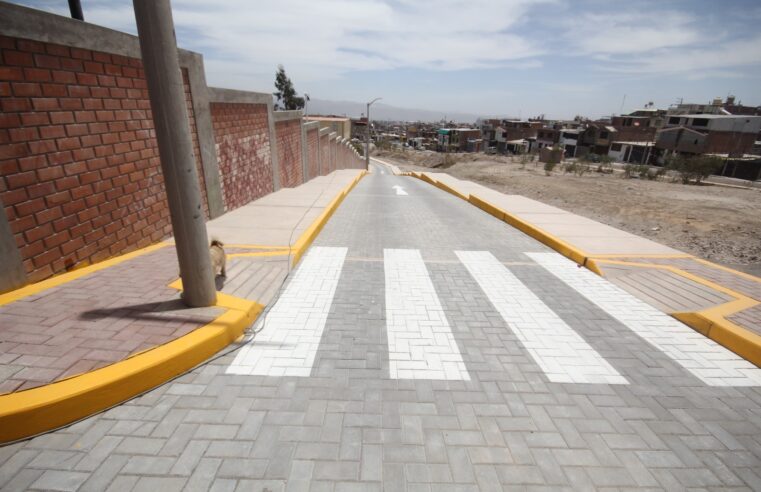 Inauguraron obra de asfaltado y adoquinado en parte alta del distrito