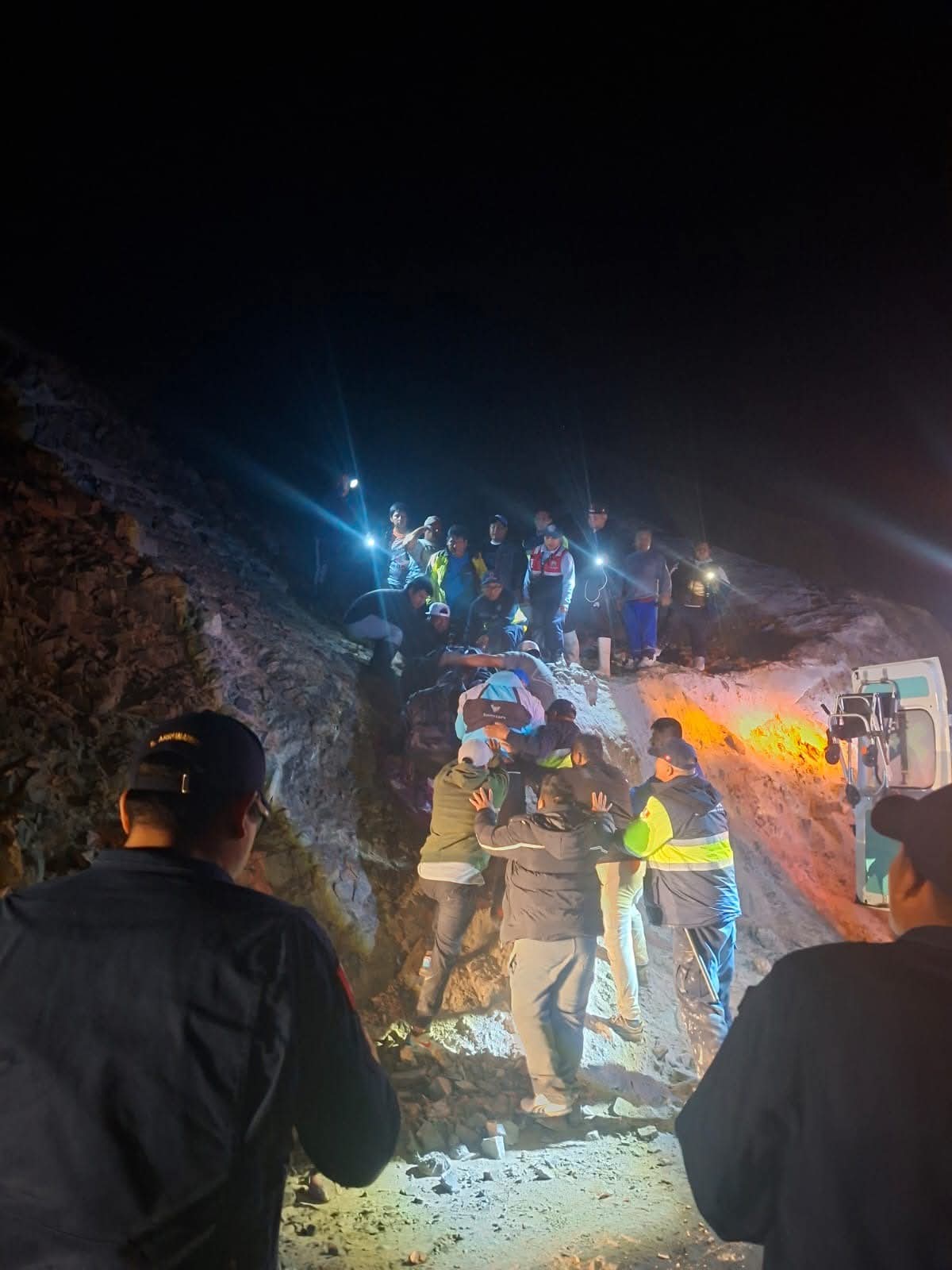 Naufragio en Matarani deja un muerto y un desaparecido