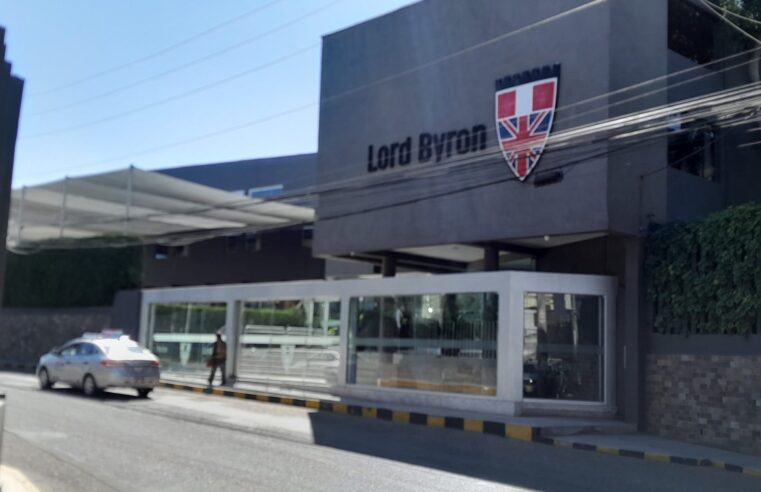 Arequipa: estudiante ataca con tijeras su compañero en colegio Lord Byron
