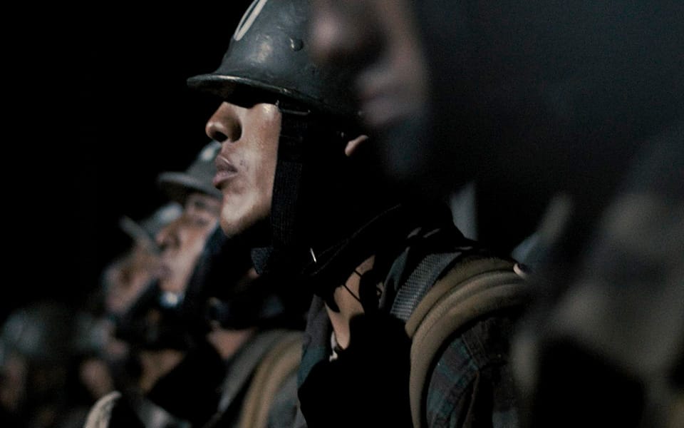 “Vino la noche”: El lado humano del uniforme en el cine documental peruano