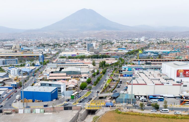 MPA entrega el puente Gunther y adoquinado de Urb. La Victoria
