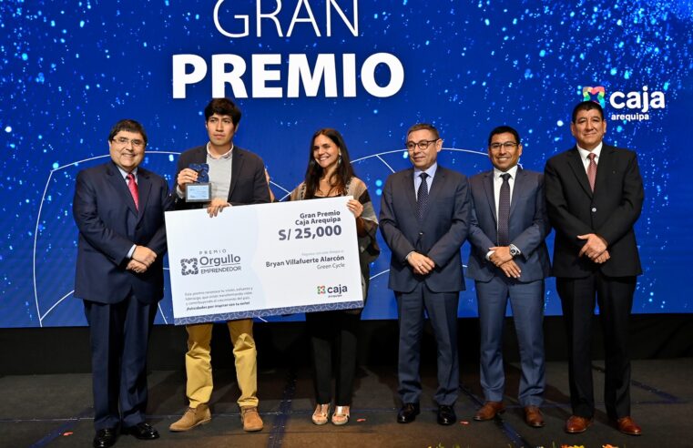 Caja Arequipa premia a ganadores de concurso Orgullo Emprendedor