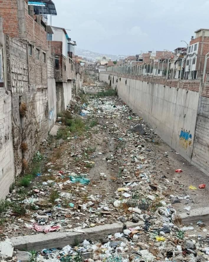 Falta de limpieza de torrenteras ante la proximidad de las lluvias