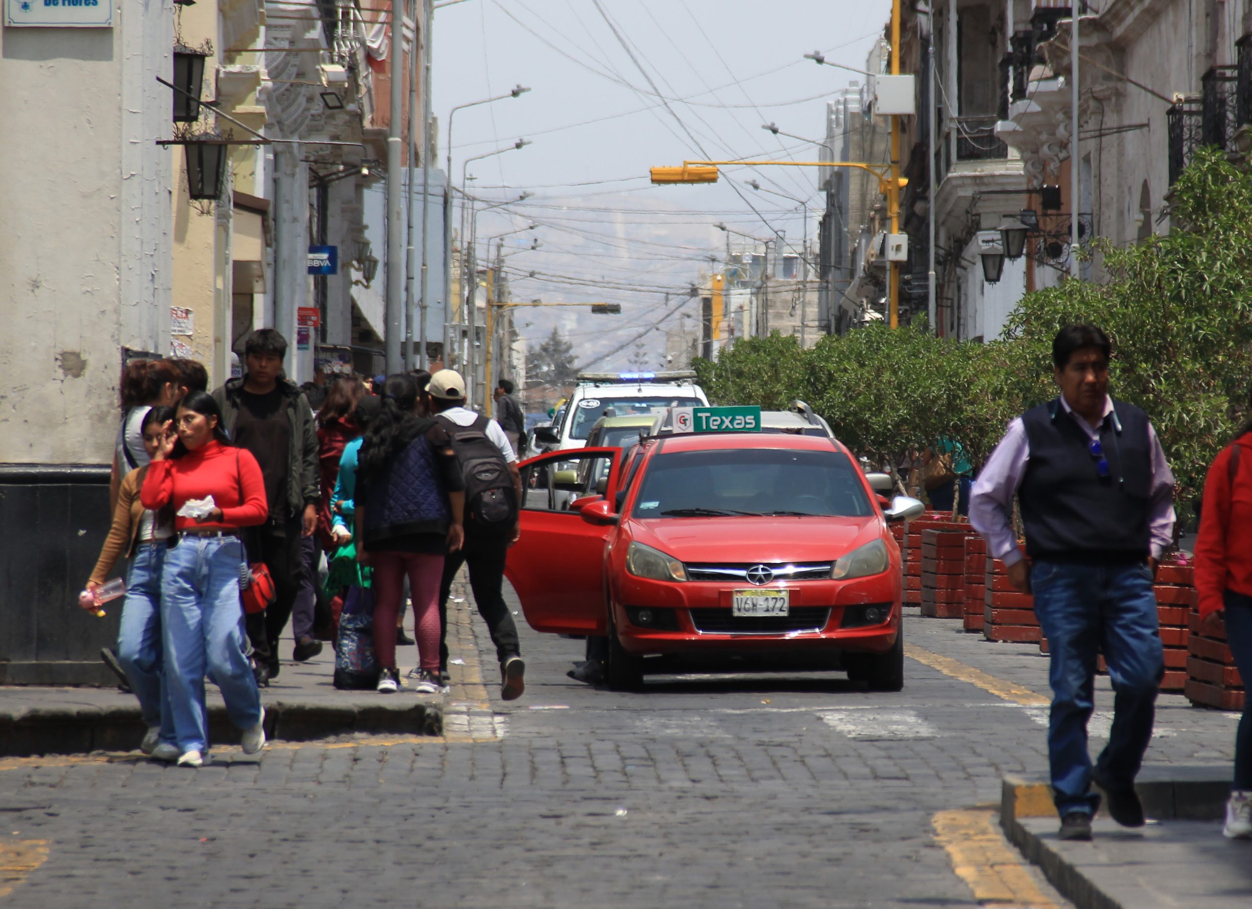 Promoverán condonación de multas a taxis que no actualizaron su SETARE