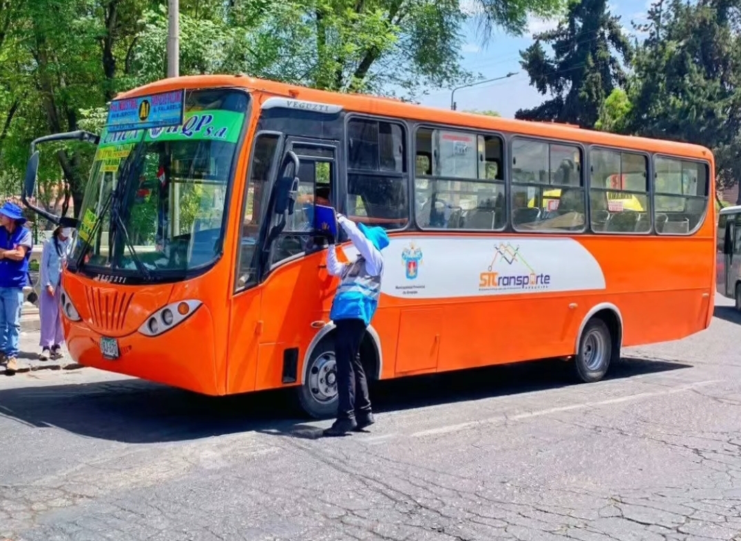 Sancionarán a empresa por negarse a trasladar a persona con discapacidad