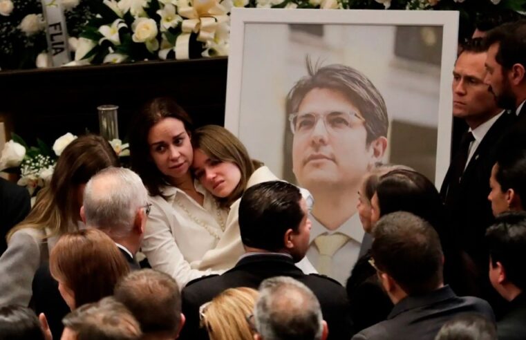 COLOMBIA ASESINO URIBE