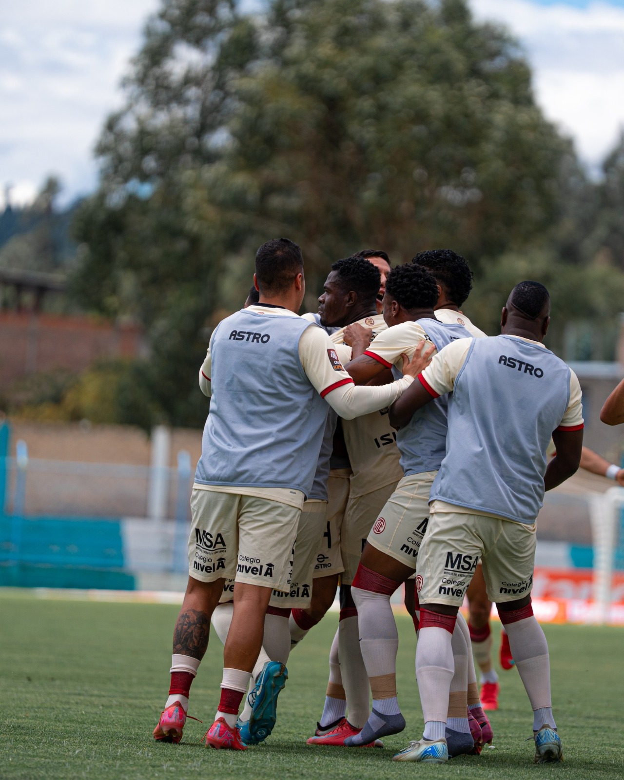 Descenso al “rojo vivo” en una fecha decisiva