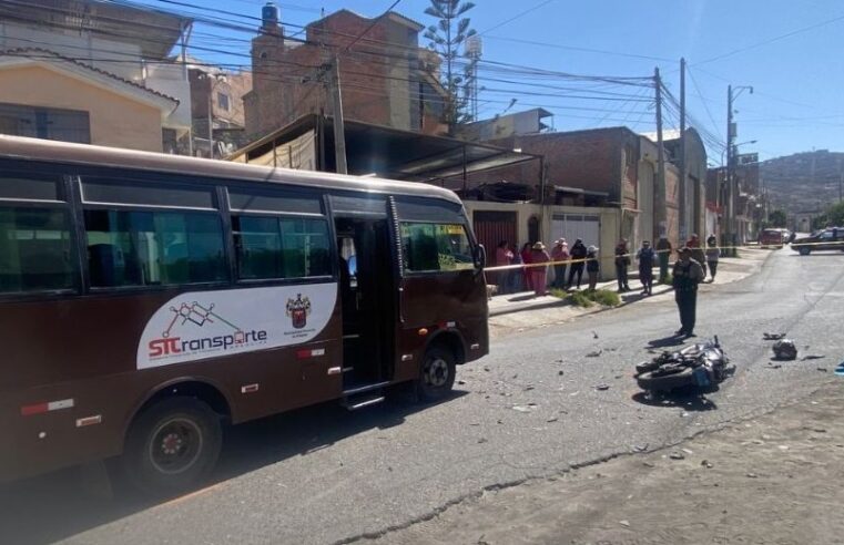 Joven muere en accidente automovilístico en Paucarpata