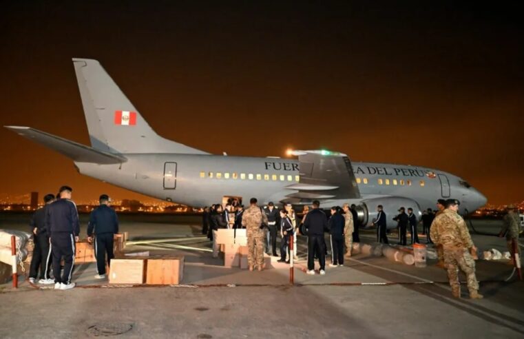 Avión presidencial llevó ayuda humanitaria para Jamaica