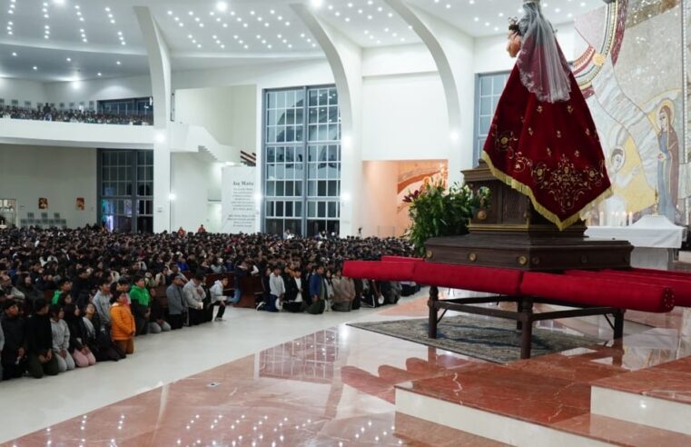 Más de 8 500 jóvenes celebraron la XIII Fiesta Juvenil de la Fe en Chapi