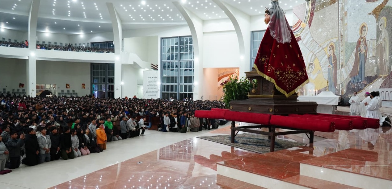 Más de 8 500 jóvenes celebraron la XIII Fiesta Juvenil de la Fe en Chapi