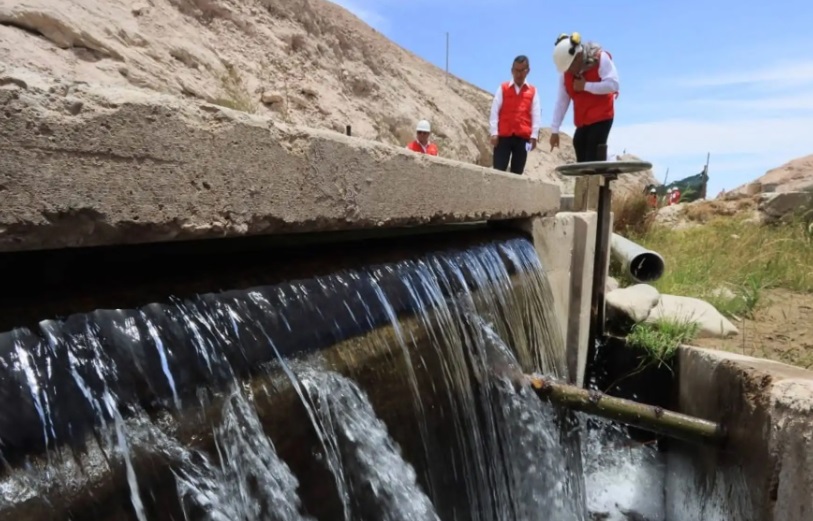 Verifican calidad del agua potable ante contaminación de planta Ollería