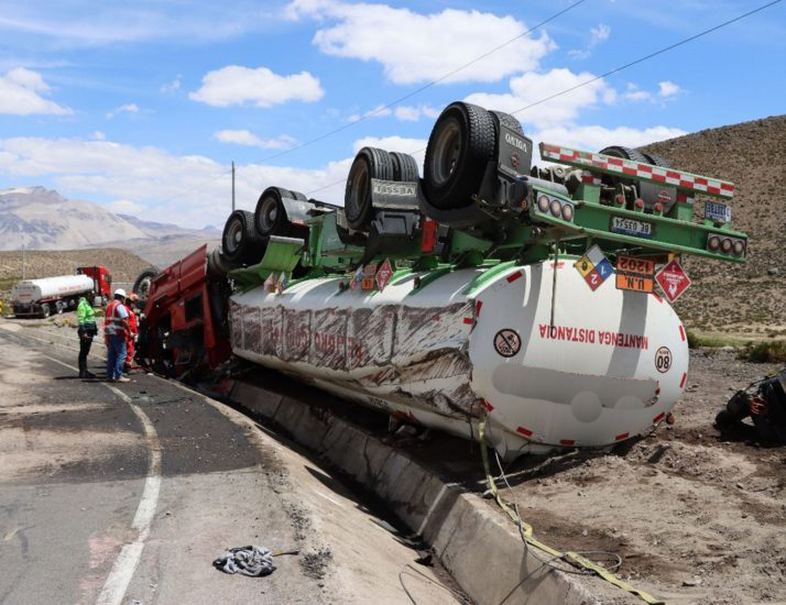 Aumentan accidentes con cisternas que transportan combustibles en carreteras