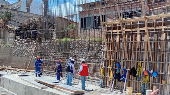 Hallan deficiencias en expediente técnico y construcción de defensa ribereña