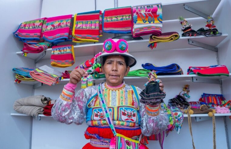 Gobierno Regional y Mincetur impulsan feria artesanal de emprendedores