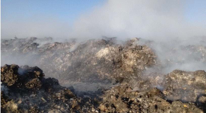 Incendio afecta más de 11,000 metros cuadrados en relleno sanitario
