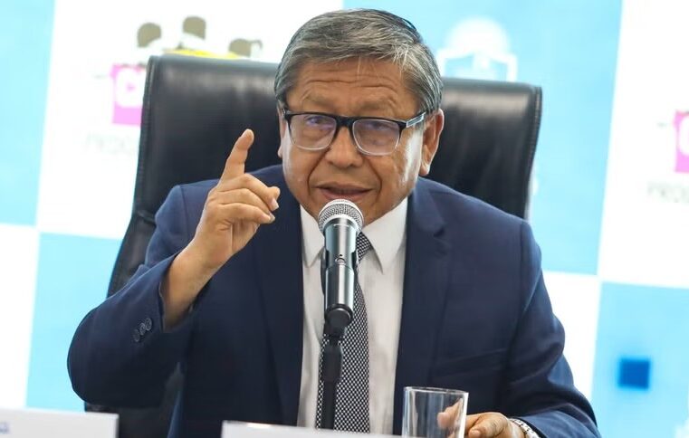 Poder Judicial confirmó orden detención preliminar por 15 días contra Ciro Castillo