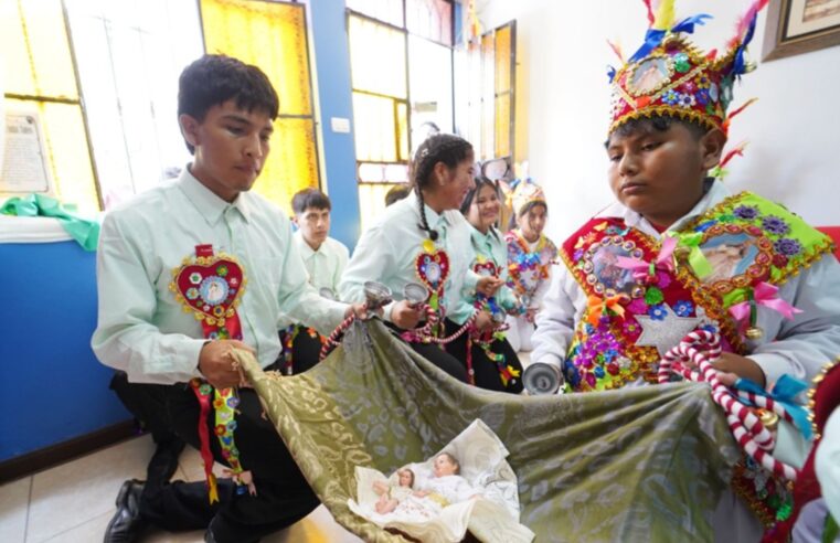Negritos y Pallas rinden homenaje al niño Jesús