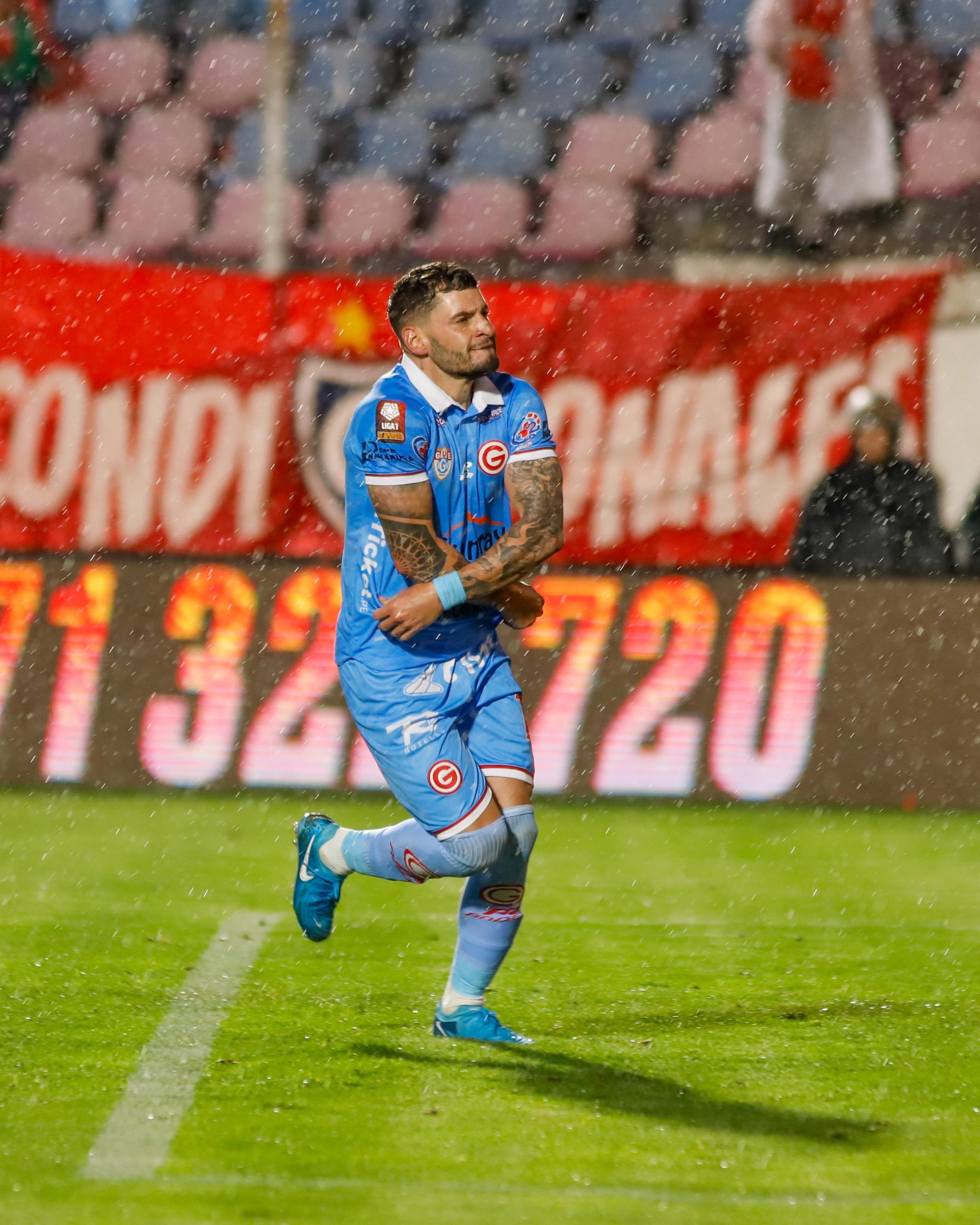 Erustes: «Pondré lo mejor para defender la camiseta»