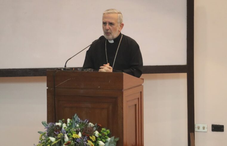 Arzobispo de Arequipa exhorta a voto informado ante elecciones 2026