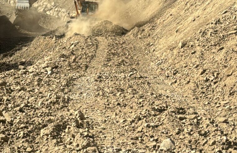 GRA realiza constante limpieza ante deslizamientos en Choco