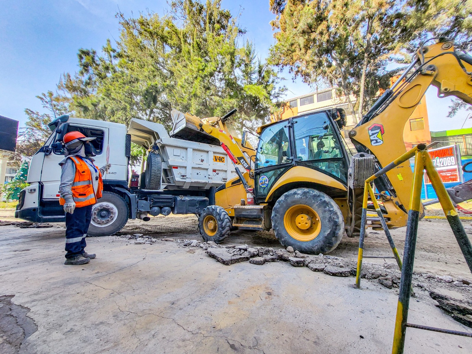Desde hoy cierran cruce de la Av. Emmel y Urbano Magisterial por obras viales