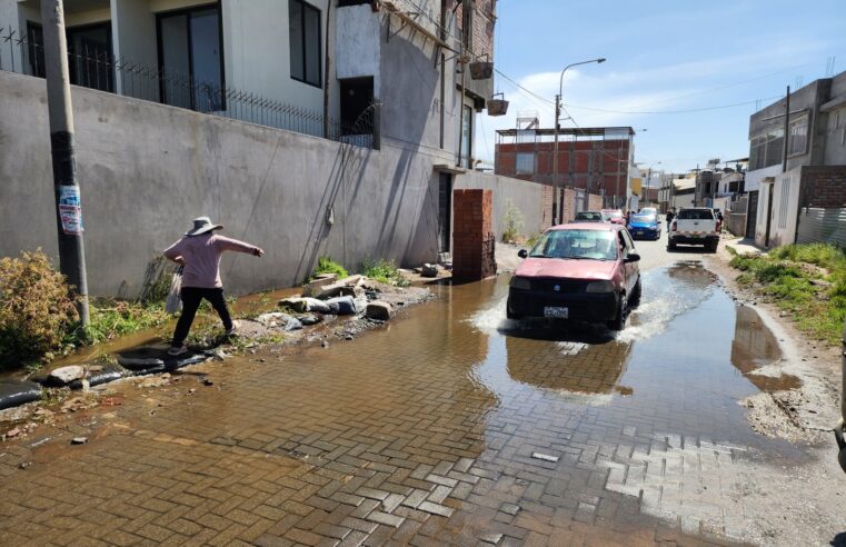 Canal colapsa por cambio de uso de suelo en Sachaca.