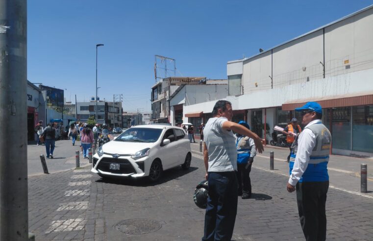 Corredor de San Juan de Dios vuelve a ser solo para buses del SIT y vehículos autorizados