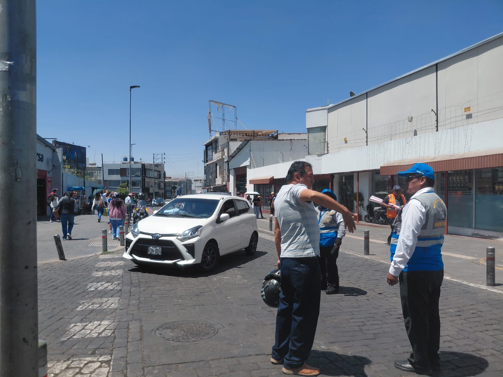 Corredor de San Juan de Dios vuelve a ser solo para buses del SIT y vehículos autorizados