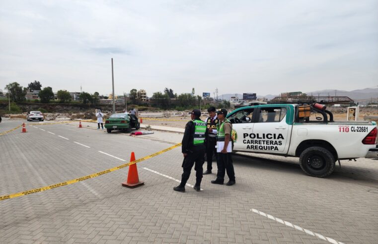 Policía escenifica asalto para entrenar a nuevos agentes en Arequipa.