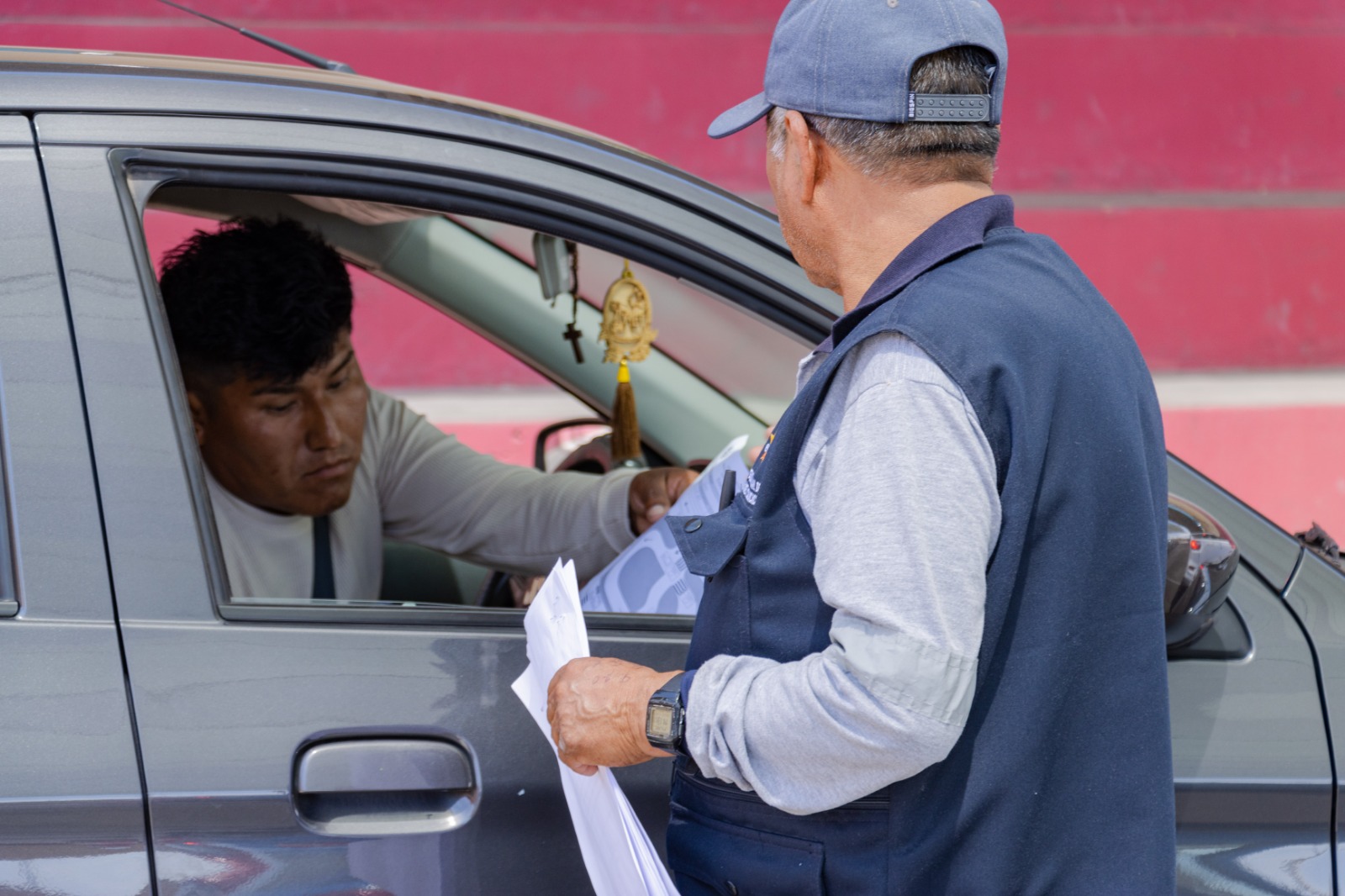 Im𝐩𝐮𝐥𝐬𝐚n 𝐥𝐚 𝐬𝐞𝐠𝐮𝐫𝐢𝐝𝐚𝐝 𝐯𝐢𝐚𝐥 𝐜𝐨𝐧 𝐦𝐚́𝐬 𝐝𝐞 𝟒𝟎 𝐦𝐢𝐥 𝐥𝐢𝐜𝐞𝐧𝐜𝐢𝐚𝐬 𝐞𝐧𝐭𝐫𝐞𝐠𝐚𝐝𝐚𝐬