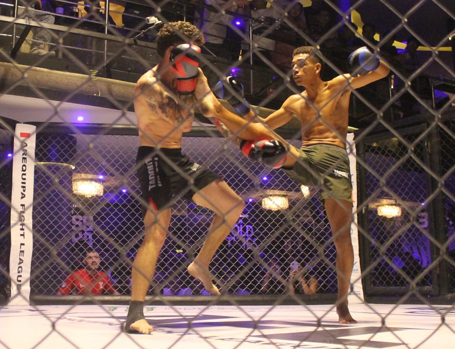 En Arequipa también se pelea al estilo UFC