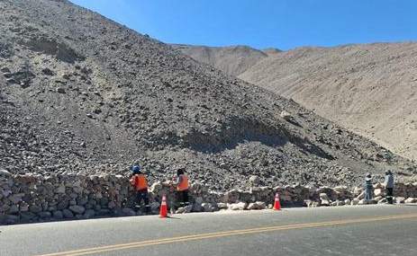 Culminan mantenimiento en la vía AR-105 Pampa Baja–Mesana–Escalerillas