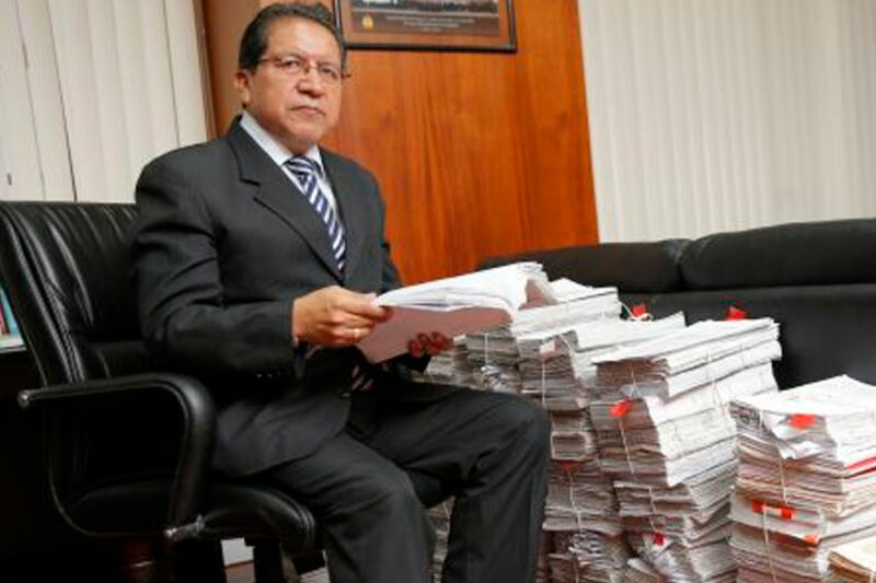 Favores y controversias complican la ratificación del fiscal supremo Pablo Sánchez