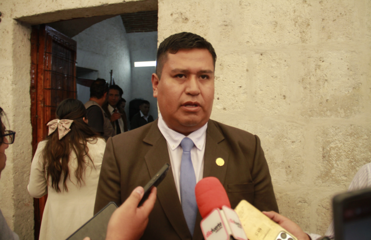 Autodema mantiene a funcionario que incumpliría perfil profesional para ocupar cargo