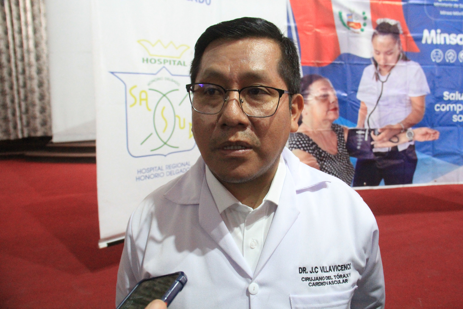 Pacientes en espera de cirugías cardiovasculares afrontan dificultades para ser operados